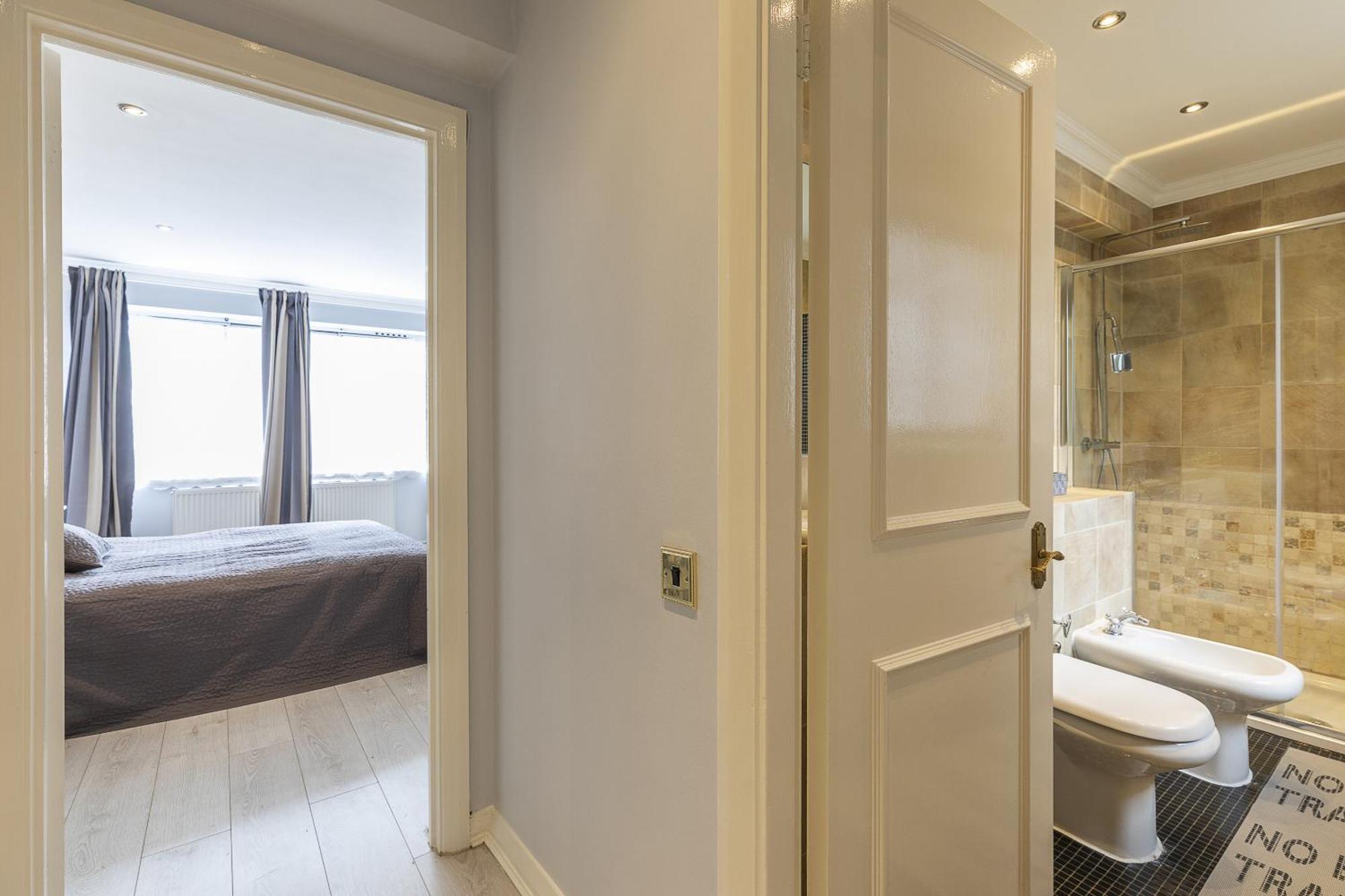 Gorgeous 4 Bedrooms Apartment Near Hyde Park And Oxford St Londres Extérieur photo